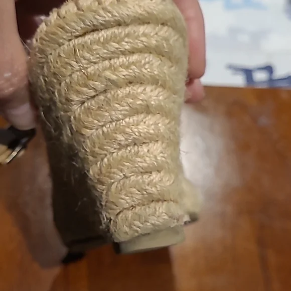 Shoes - Picture 3 of 5